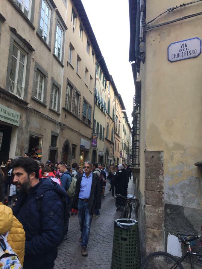Palazzo Colombini Apartment Lucca Exterior foto